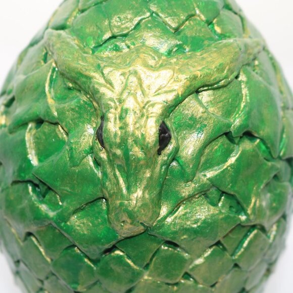 Dragon egg roughly 4.25 x 6 in size handmade clay "Queen Alicent" - Picture 2 of 8